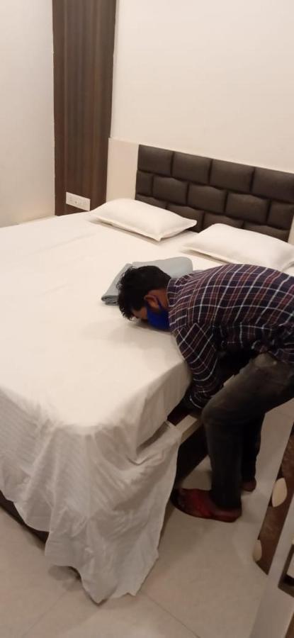 Super Hotel O Shri Shiva Palace Rāipur Εξωτερικό φωτογραφία
