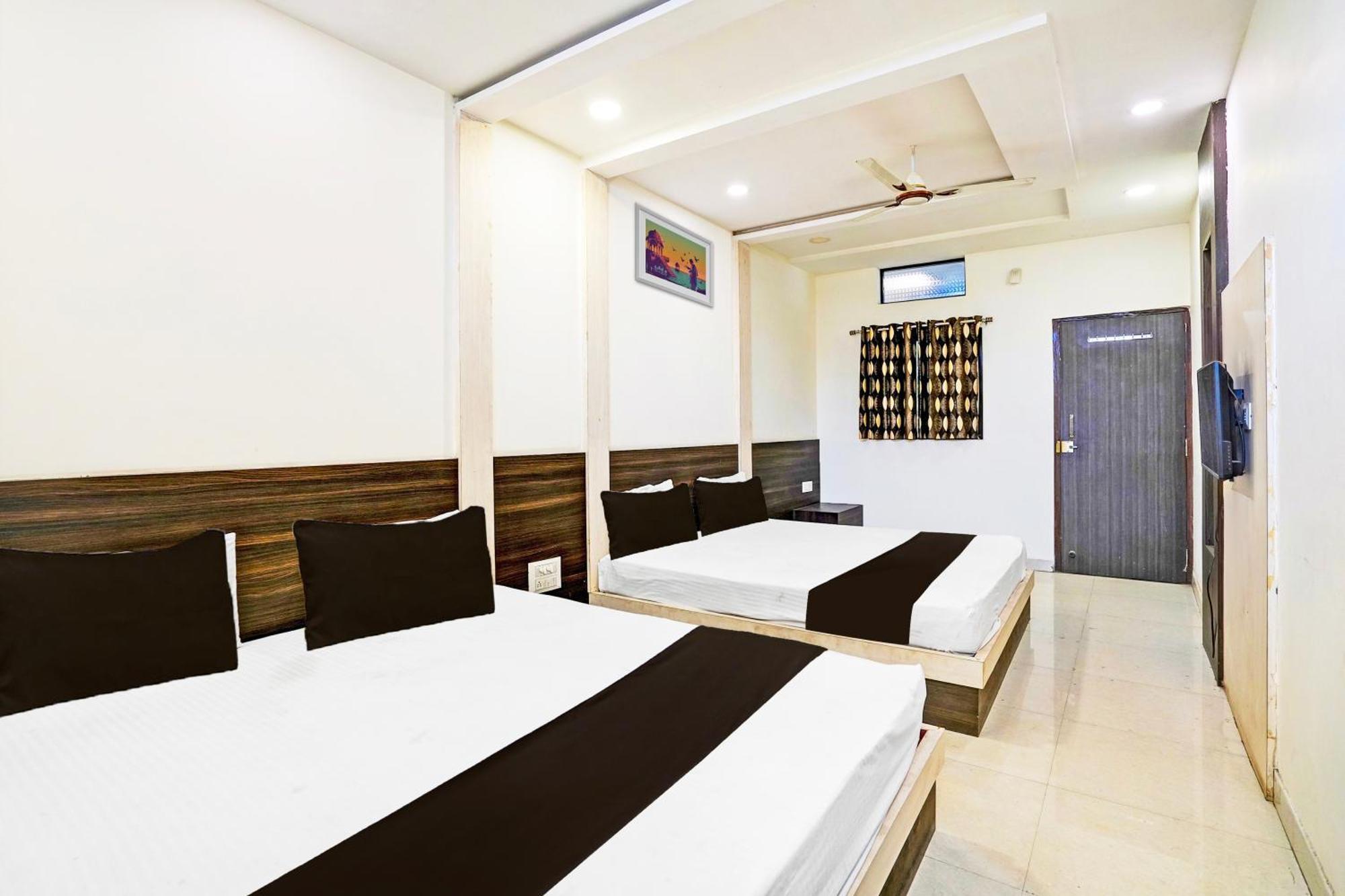 Super Hotel O Shri Shiva Palace Rāipur Εξωτερικό φωτογραφία