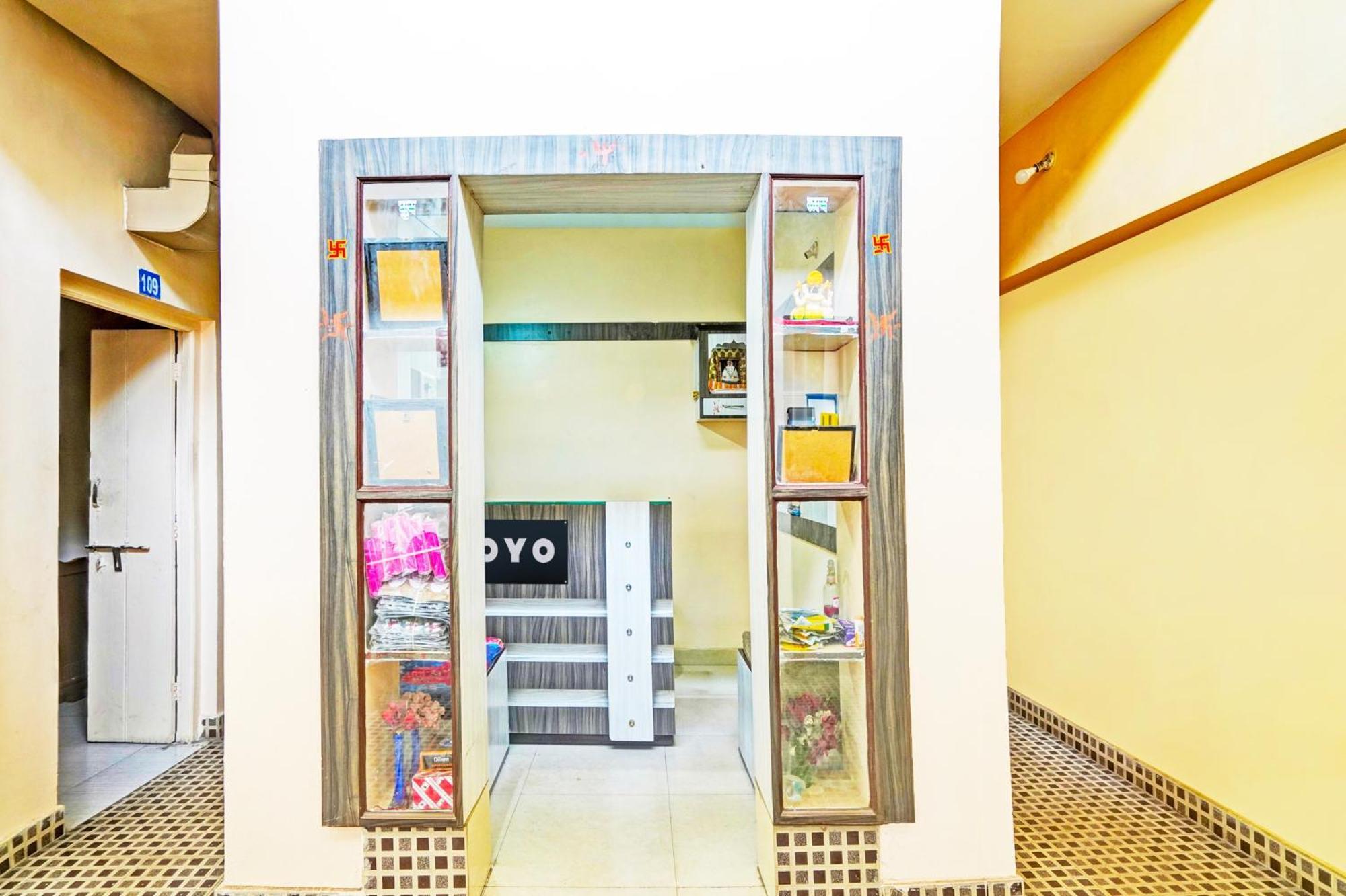 Super Hotel O Shri Shiva Palace Rāipur Εξωτερικό φωτογραφία