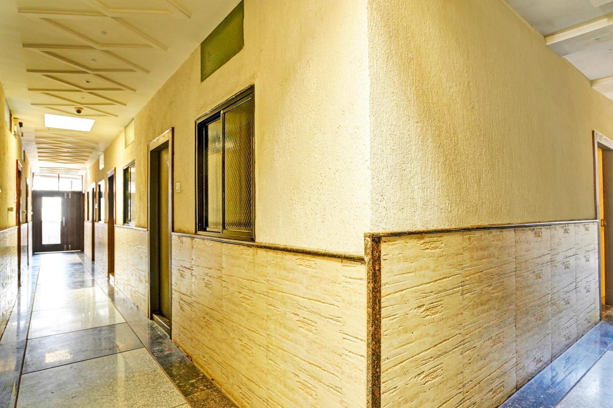 Super Hotel O Shri Shiva Palace Rāipur Εξωτερικό φωτογραφία
