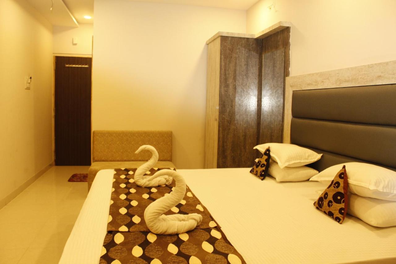Super Hotel O Shri Shiva Palace Rāipur Εξωτερικό φωτογραφία