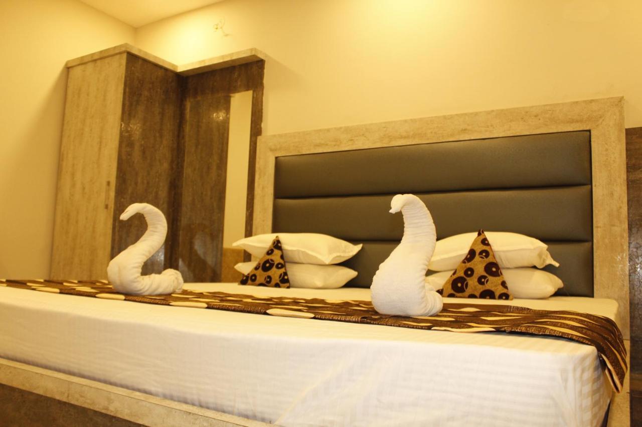 Super Hotel O Shri Shiva Palace Rāipur Εξωτερικό φωτογραφία